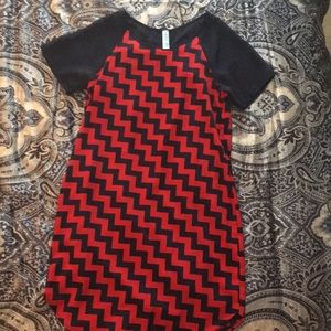 Boutique red & navy chevron dress